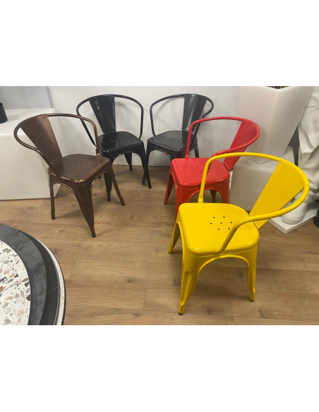Tolix Design Chairs – a practical and durable solution for HoReCa spaces