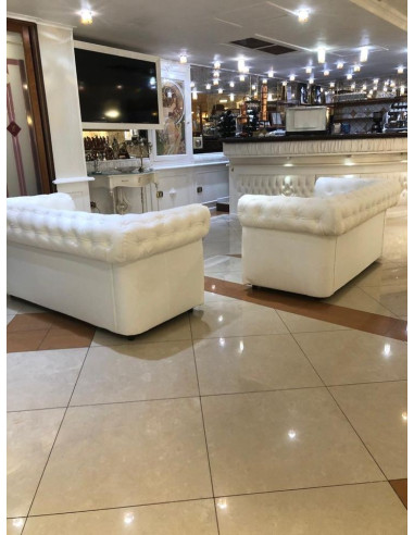 CHESTERFIELD STYLE –Sofas for Living Rooms,...